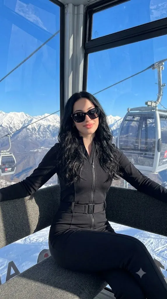 Luxury Sky Gondola Prompt