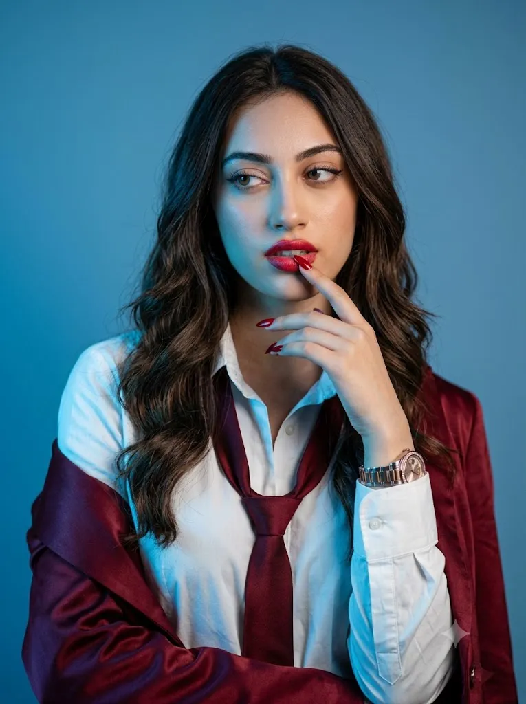 Sultry Elegance With a Modern Flair Portrait Prompt